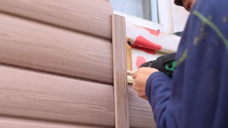 Best Residential Vinyl Siding Installation  in Dora, AL